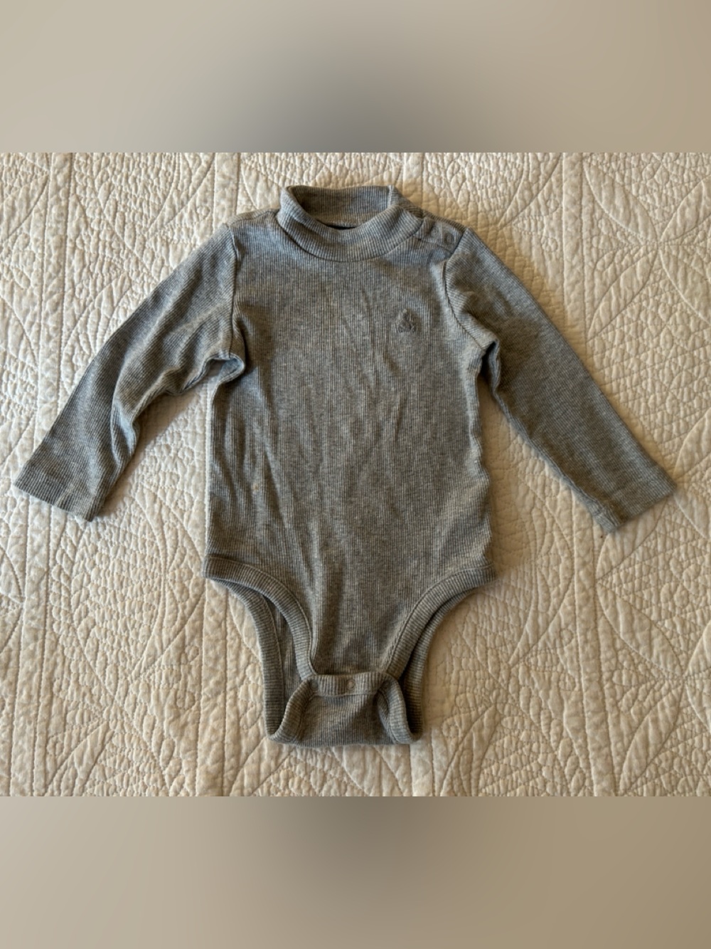 GAP Ribbed Long-Sleeve Baby One-Piece Bodysuit